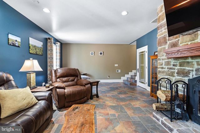 36 APPLETON RD, Elkton, MD 21921