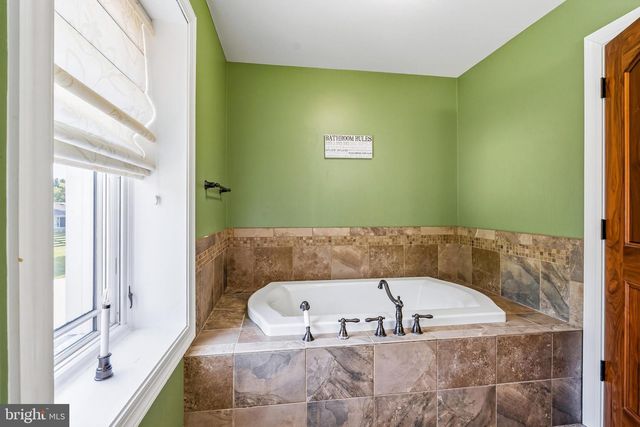 36 APPLETON RD, Elkton, MD 21921