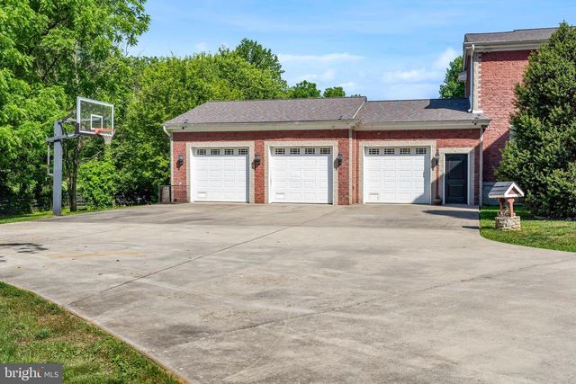 36 APPLETON RD, Elkton, MD 21921