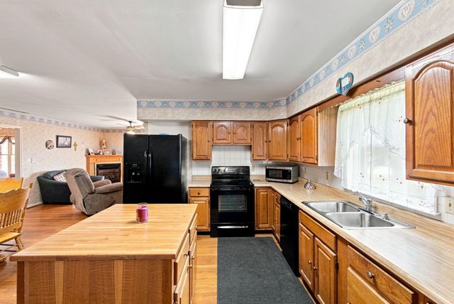 1111 Comanche Trail, Georgetown, KY 40324