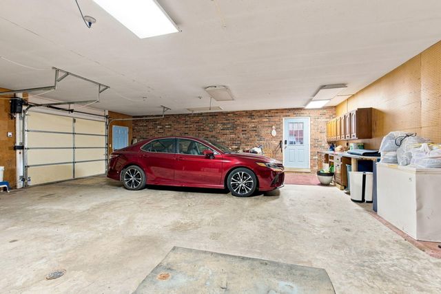 1111 Comanche Trail, Georgetown, KY 40324