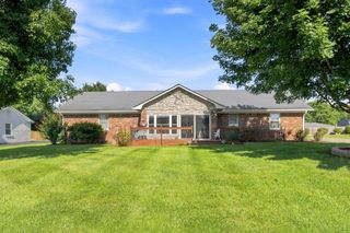 1111 Comanche Trail, Georgetown, KY 40324