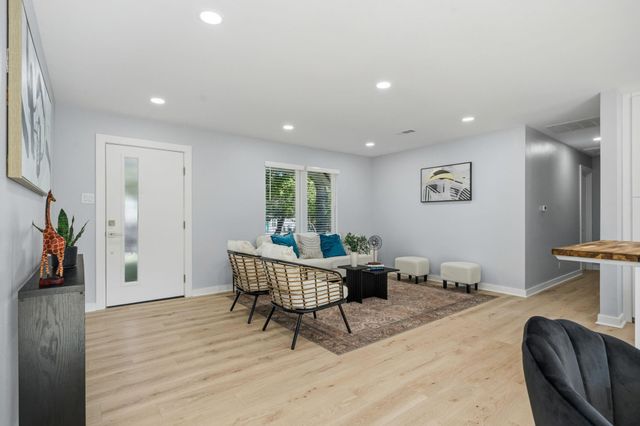 4802 Brighton RD, Austin, TX 78745