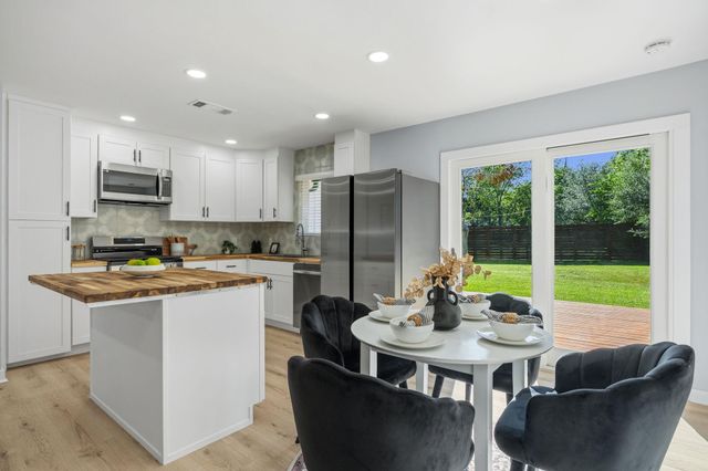 4802 Brighton RD, Austin, TX 78745