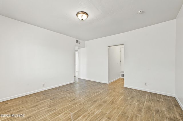 1347 S 7th Avenue, Tucson, AZ 85713