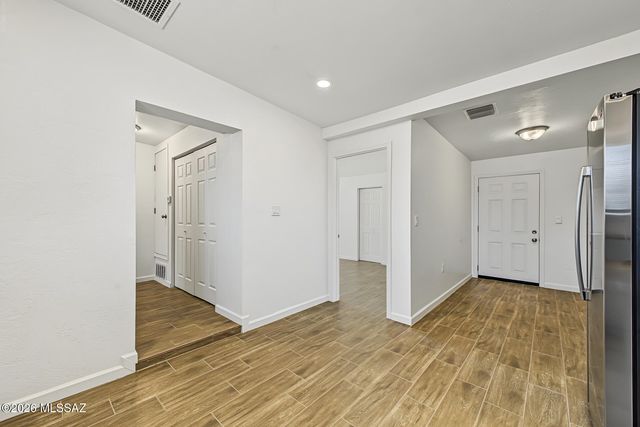 1347 S 7th Avenue, Tucson, AZ 85713