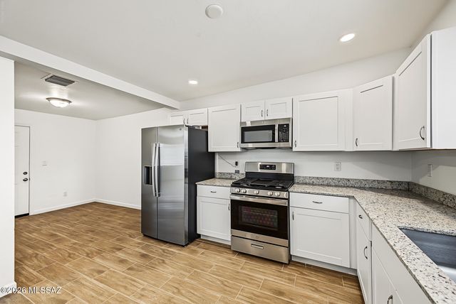 1347 S 7th Avenue, Tucson, AZ 85713