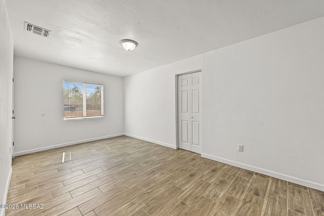 1347 S 7th Avenue, Tucson, AZ 85713