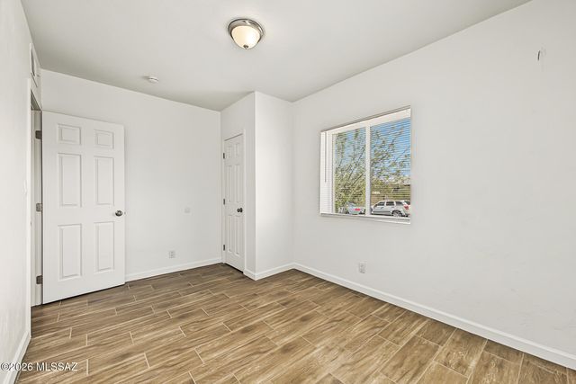 1347 S 7th Avenue, Tucson, AZ 85713