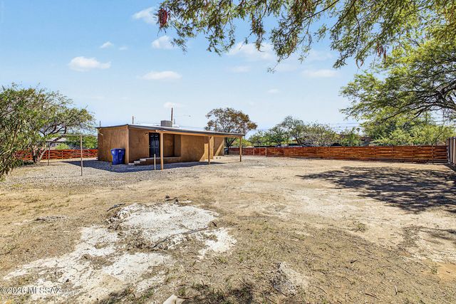 1347 S 7th Avenue, Tucson, AZ 85713