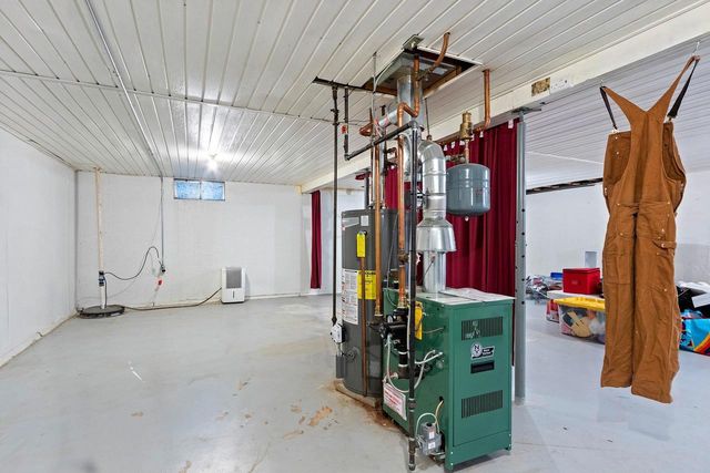 1376 KELLOGG STREET, Green Bay, WI 54303