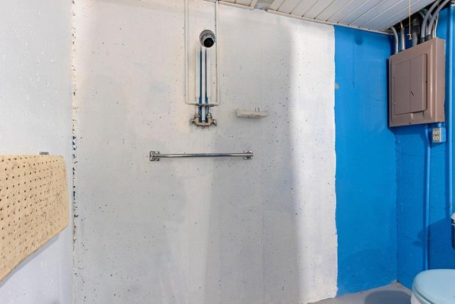 1376 KELLOGG STREET, Green Bay, WI 54303