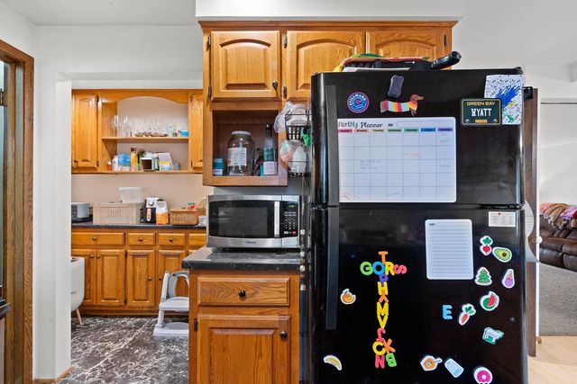 1376 KELLOGG STREET, Green Bay, WI 54303