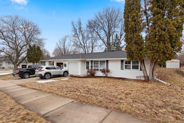 1376 KELLOGG STREET, Green Bay, WI 54303