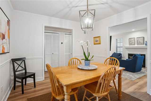 1771 Defoor NW Avenue D, Atlanta, GA 30318