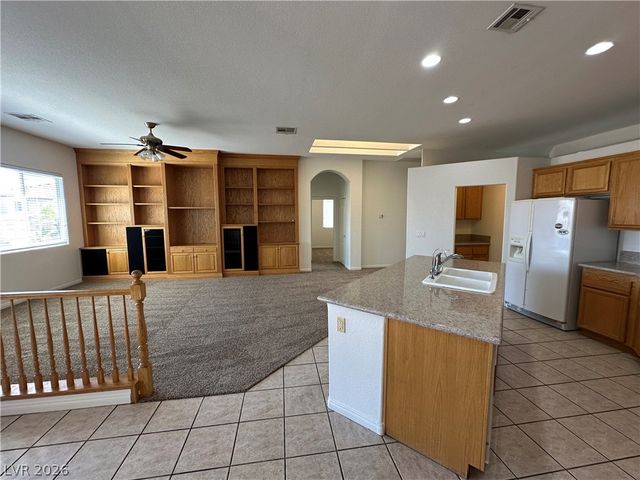 3008 Teal Beach Street, Las Vegas, NV 89117