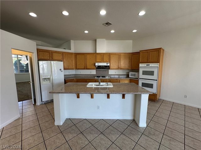 3008 Teal Beach Street, Las Vegas, NV 89117