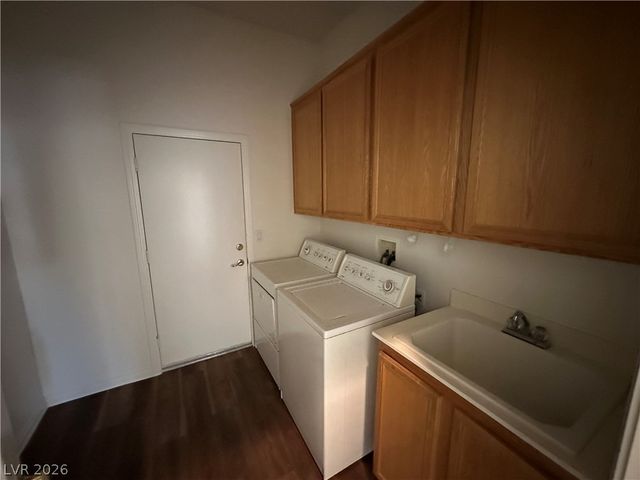3008 Teal Beach Street, Las Vegas, NV 89117