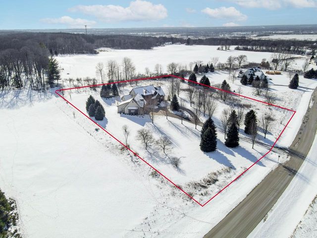 W4348 Niagara LANE, Fond Du Lac, WI 54937