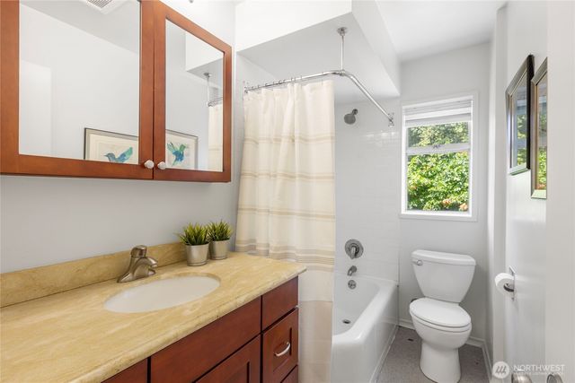 1403 NW 59th Street, Seattle, WA 98107