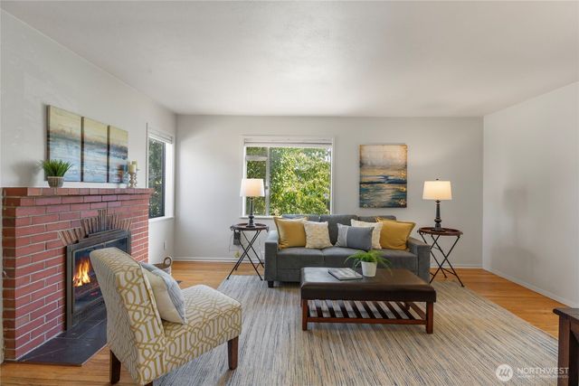 1403 NW 59th Street, Seattle, WA 98107