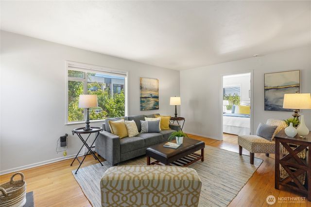 1403 NW 59th Street, Seattle, WA 98107