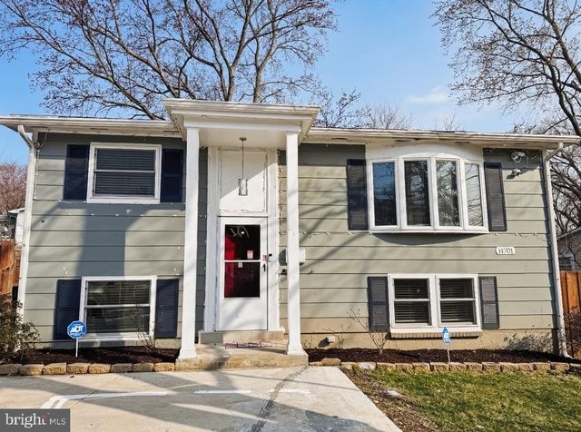 14701 BROOK DR, Woodbridge, VA 22193