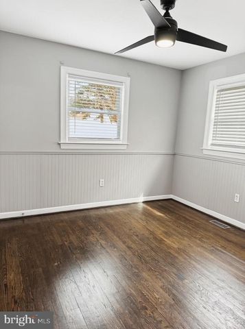 14701 BROOK DR, Woodbridge, VA 22193