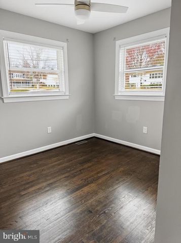 14701 BROOK DR, Woodbridge, VA 22193