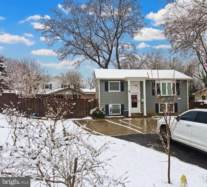 14701 BROOK DR, Woodbridge, VA 22193