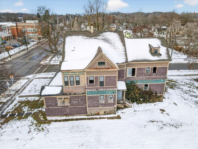 836 W North Street, Kalamazoo, MI 49007