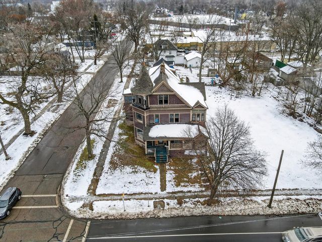 836 W North Street, Kalamazoo, MI 49007