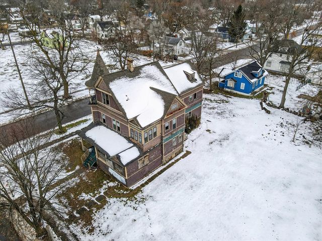 836 W North Street, Kalamazoo, MI 49007