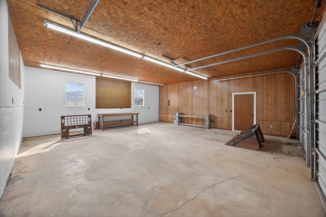 461 Baker Mountain Rd, Sparta, TN 38583