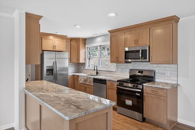 461 Baker Mountain Rd, Sparta, TN 38583