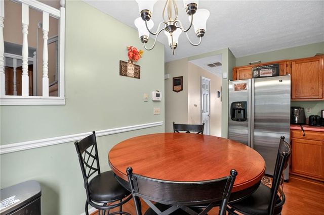 5822 Giles Road, Lithonia, GA 30058