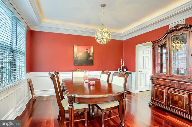 1563 WINSFORD LN, York, PA 17404