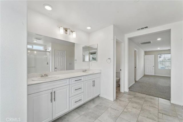 17115 Zion Drive, Canyon Country, CA 91387