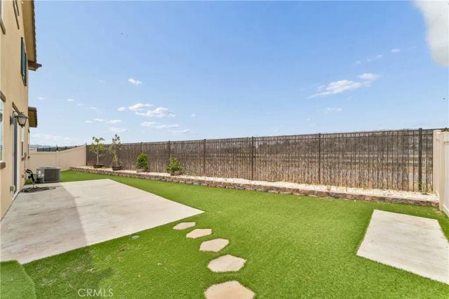 17115 Zion Drive, Canyon Country, CA 91387