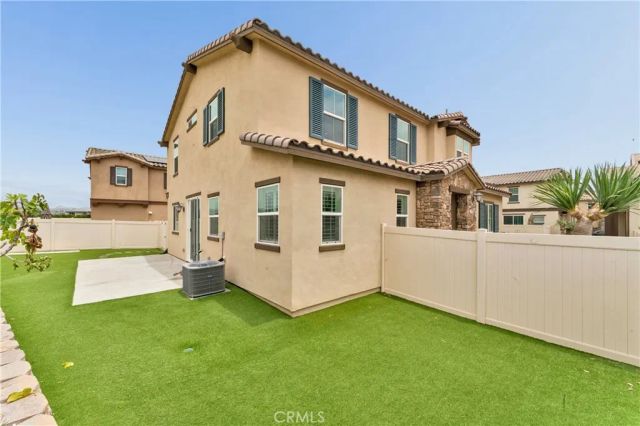 17115 Zion Drive, Canyon Country, CA 91387
