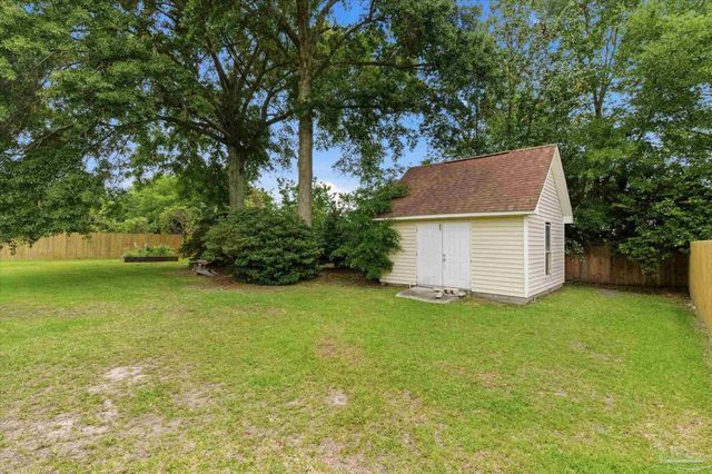 9892 Harlington St, Cantonment, FL 32533