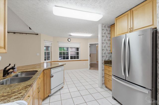 9892 Harlington St, Cantonment, FL 32533
