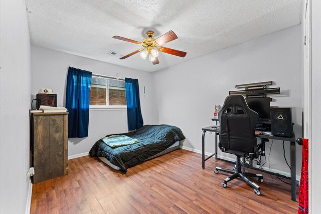9746 Buena Park Drive, Houston, TX 77089