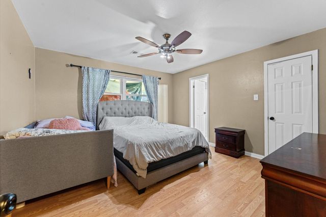 9746 Buena Park Drive, Houston, TX 77089