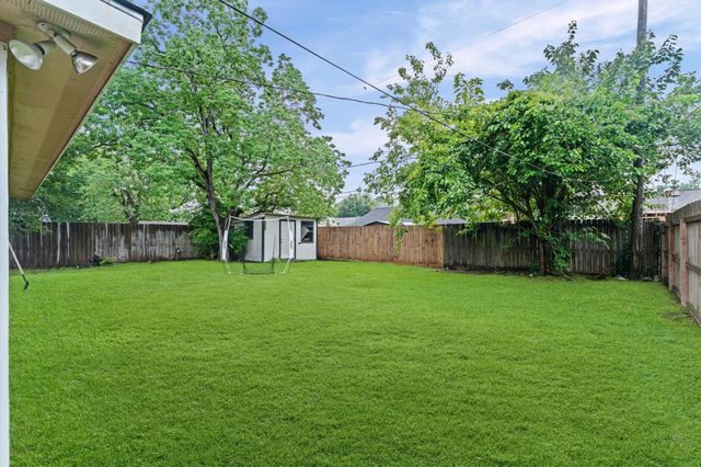 9746 Buena Park Drive, Houston, TX 77089