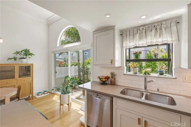 1513 Wollacott, Redondo Beach, CA 90278