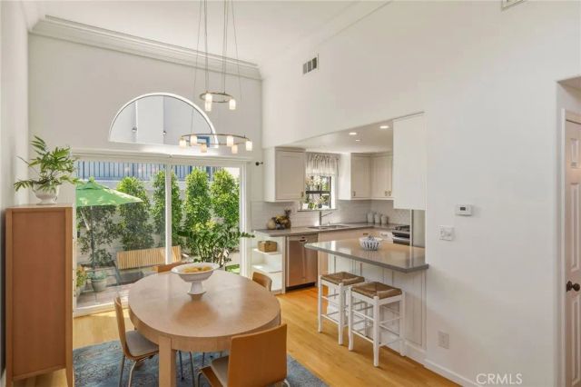 1513 Wollacott, Redondo Beach, CA 90278