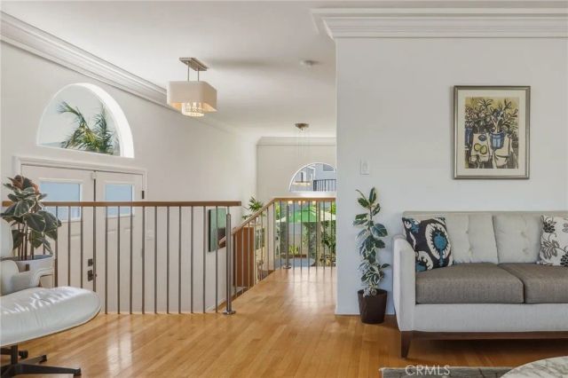1513 Wollacott, Redondo Beach, CA 90278