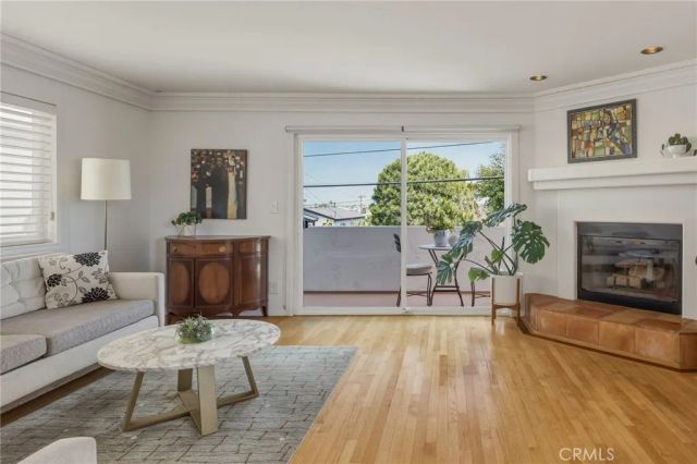 1513 Wollacott, Redondo Beach, CA 90278