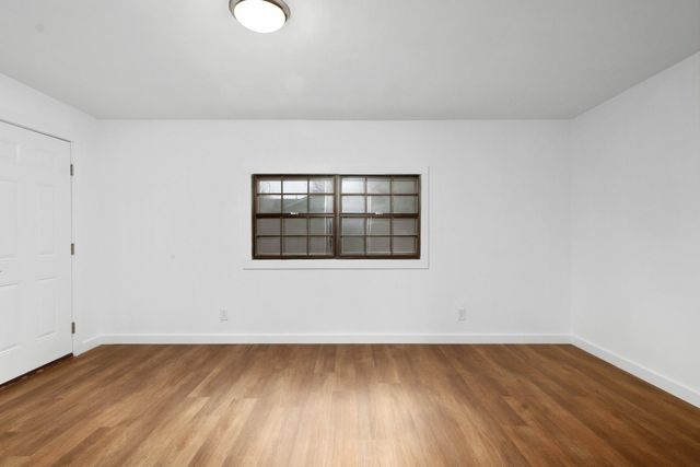 901 Luella Avenue, Deer Park, TX 77536